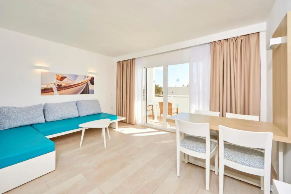 Sun Beach Agia Triada — Агия-Тріада, Греція мініатюра 81
