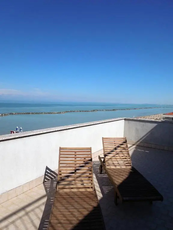 Hotel Mondial - Chambres