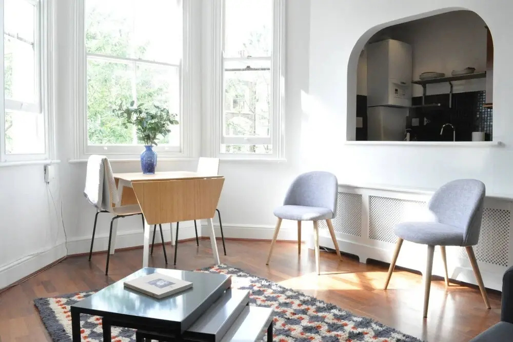 Bright 1 Bedroom Ladbroke Grove Flat