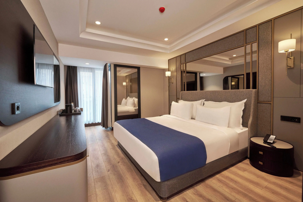 Отель Çırağan Hotel Bosphorus в Стамбуле
