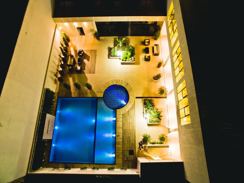 Megal Suites Hotel - Général