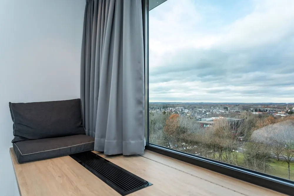 Balcony & Terrace