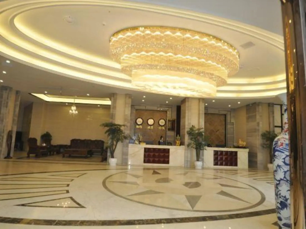 Fengqi Holiday Hotel