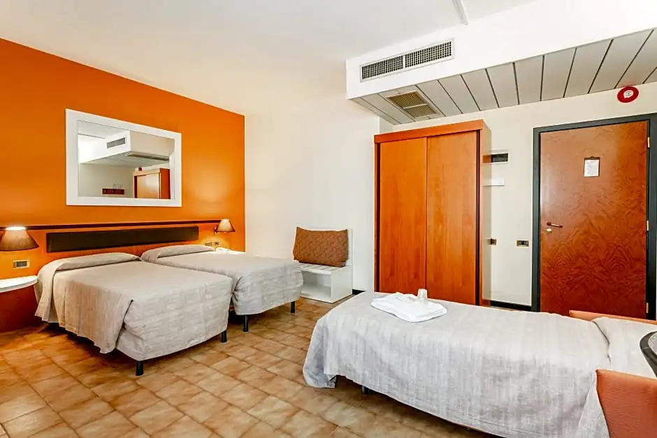 RHI Porta Bologna - Chambres