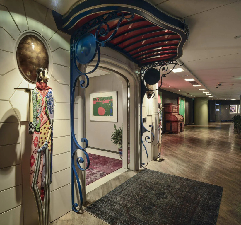 Hotel photo 12