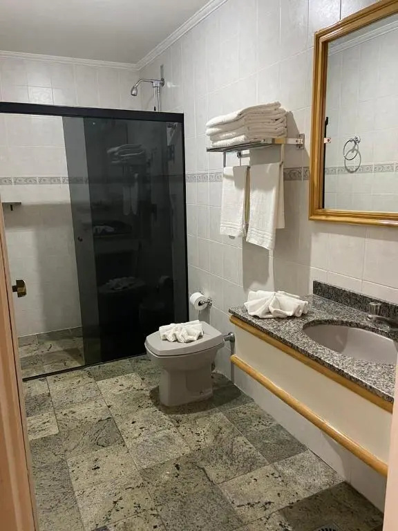 Rovi Plaza Hotel - Chambres