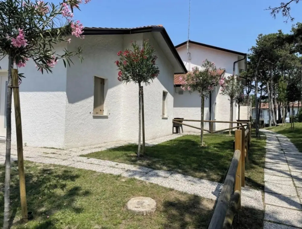 Relaxing Villa With Garden