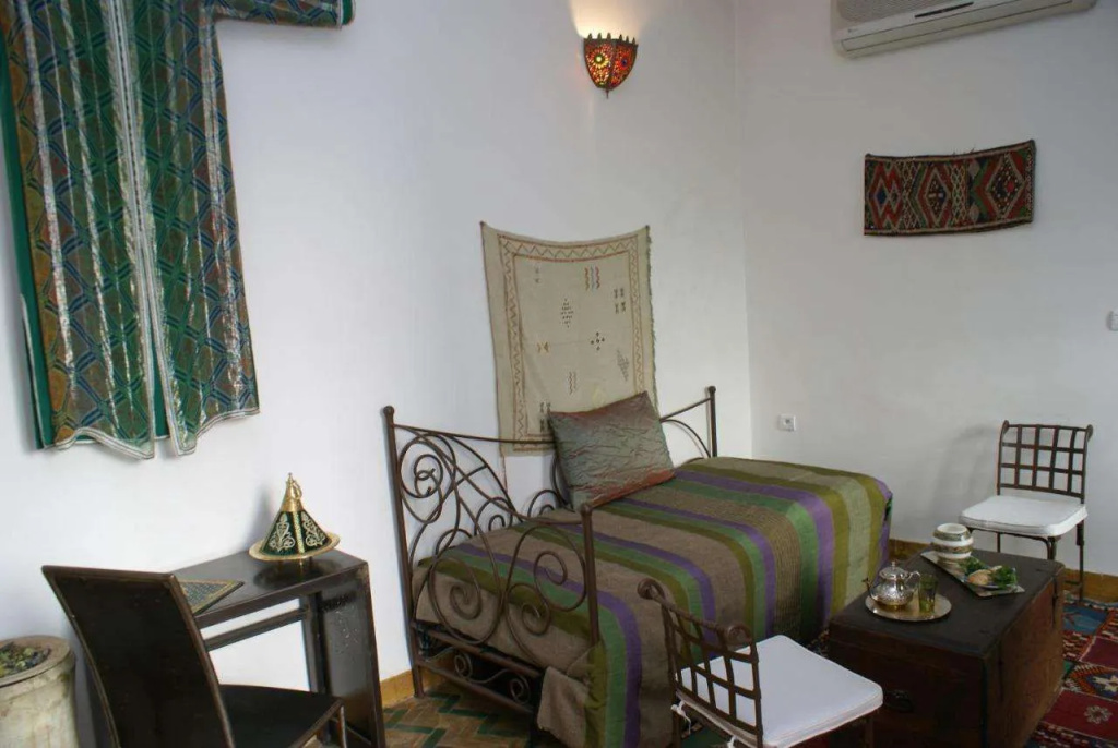 Riad Attarine - Général