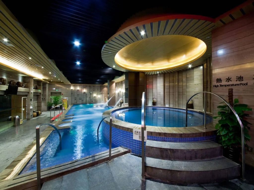 Hotel photo 16
