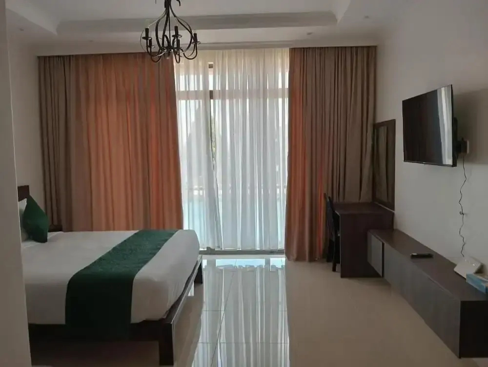 Deluxe Apartment