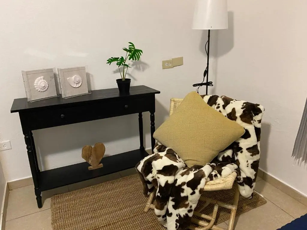 3 Bedrooms Apartment