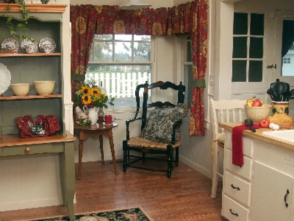 Standard Cottage