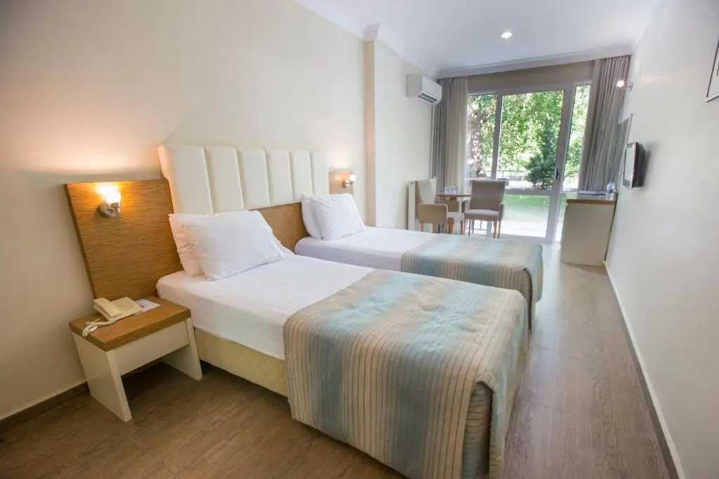 Garden Double room (full double bed)