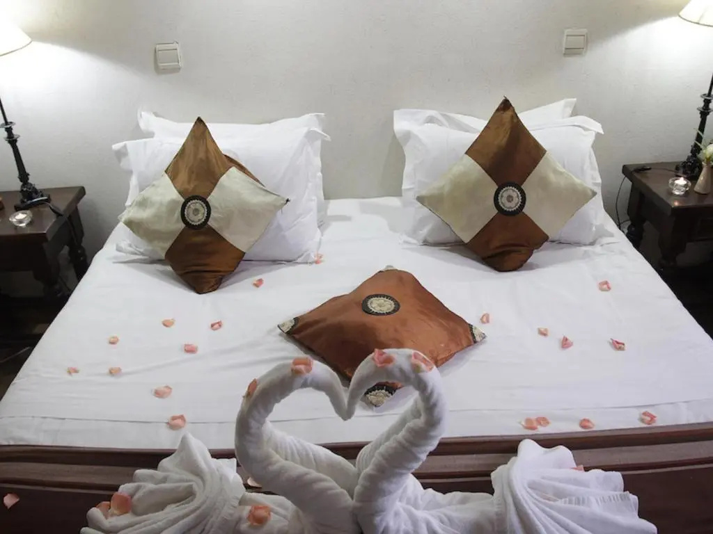 Deluxe Double room (full double bed)