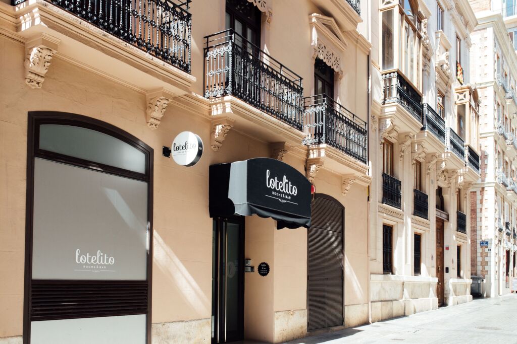 Oliveira Rooms by null