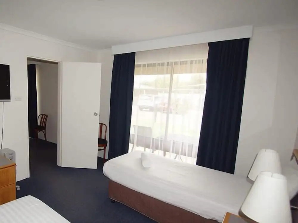 Standard Suite with garden view