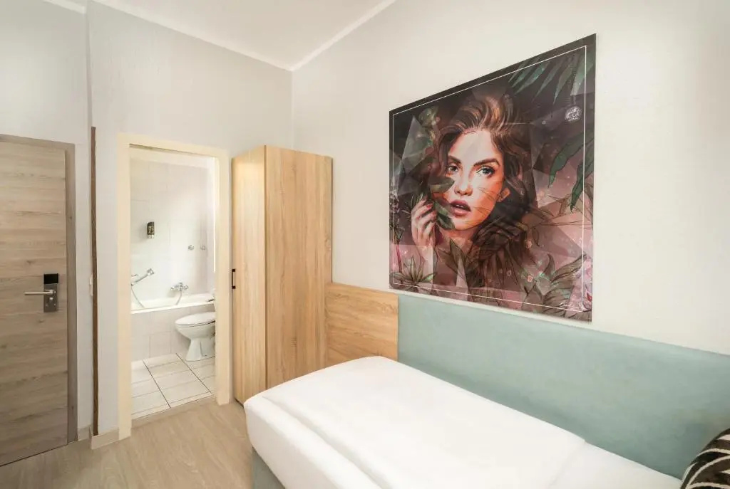 Economy Single room