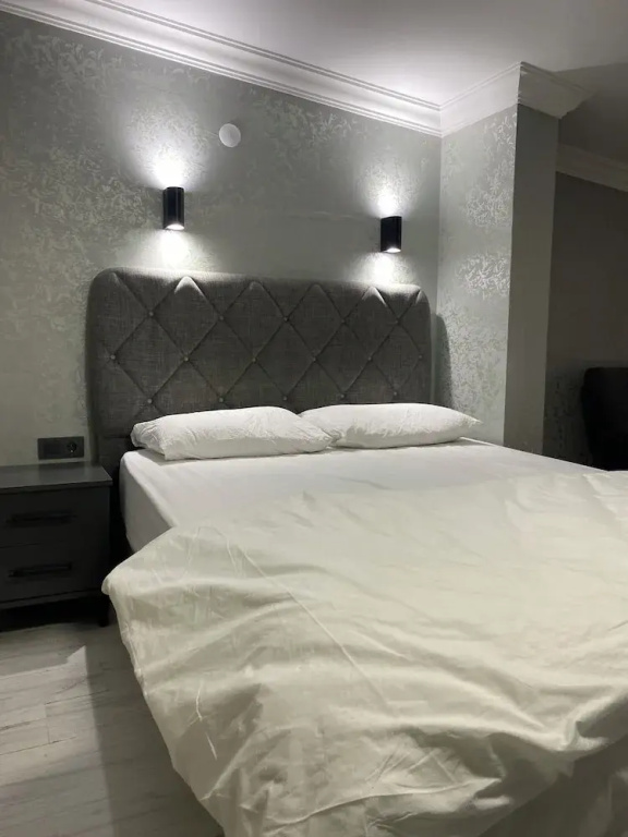 Economy Double room with balcony full double bed