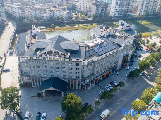 Huaqiao Dongfang Hotel - фото 8