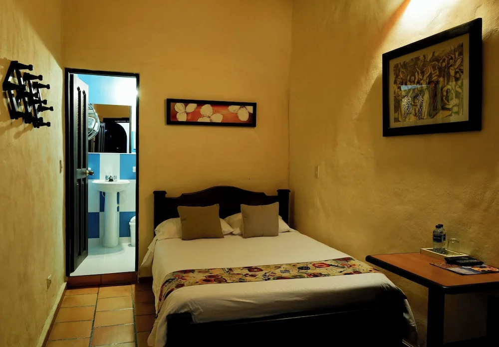 Economy room