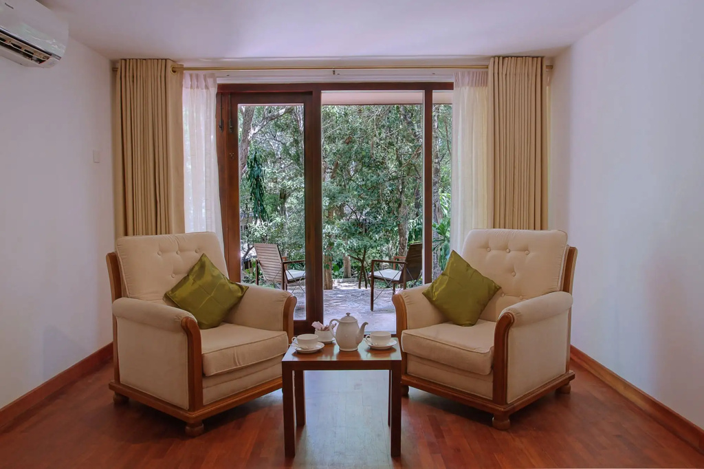 Balcony & Terrace