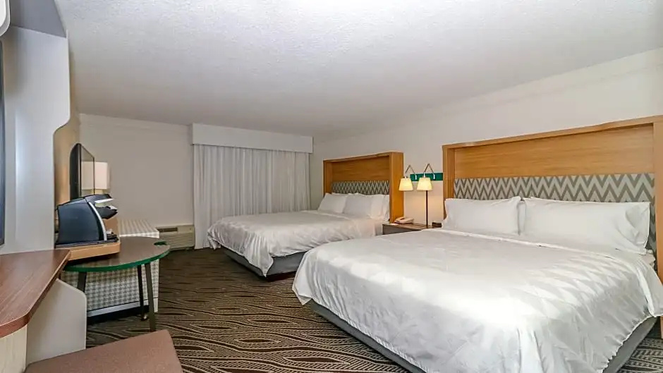 Holiday Inn Resort Oceanfront at Surfside Beach by IHG - Chambres
