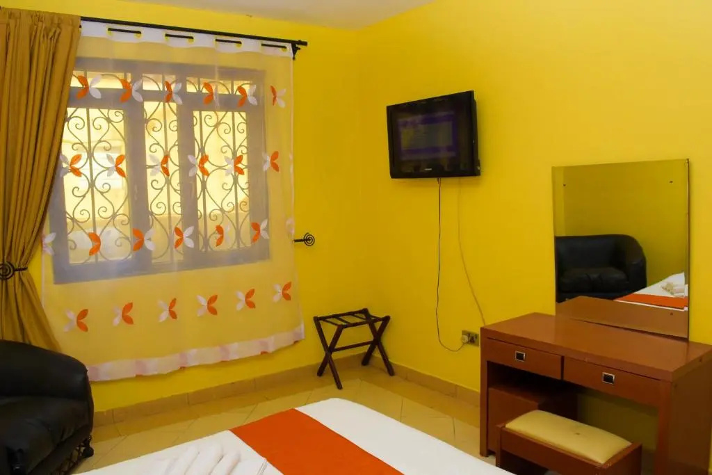 Standard Double room (full double bed)