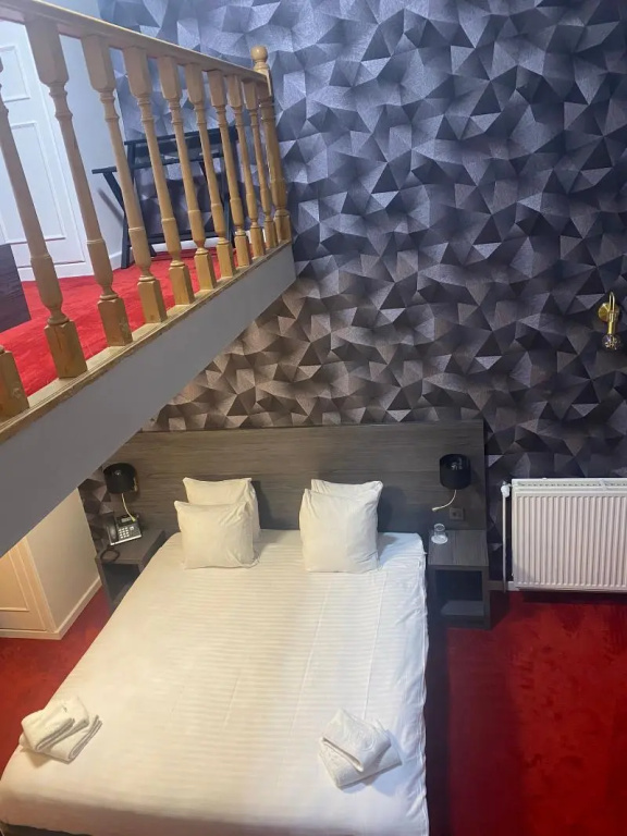 Deluxe Double room with balcony (twin beds)