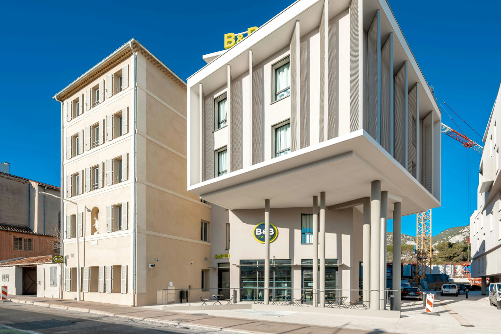 Voir la photo 1 — B&B HOTEL Toulon Centre Gare