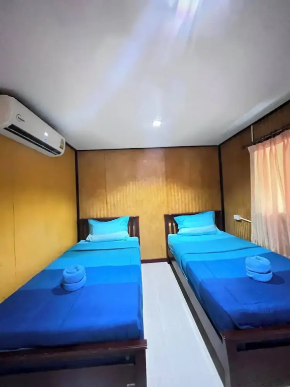 Economy Double room (twin beds)