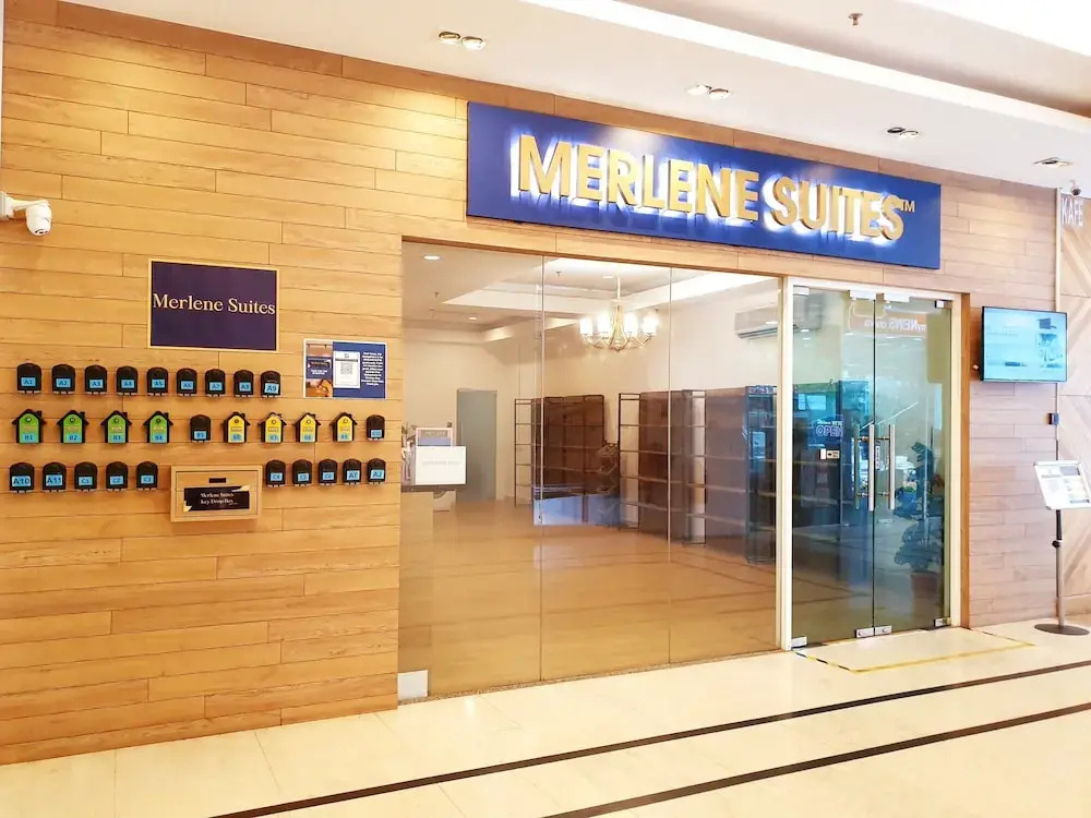 Mansion One Suites by Merlene