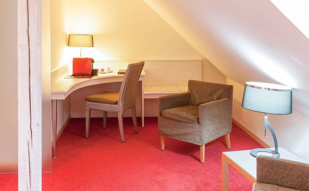 Le Rapp | Hôtel piscine au cœur de Colmar by null