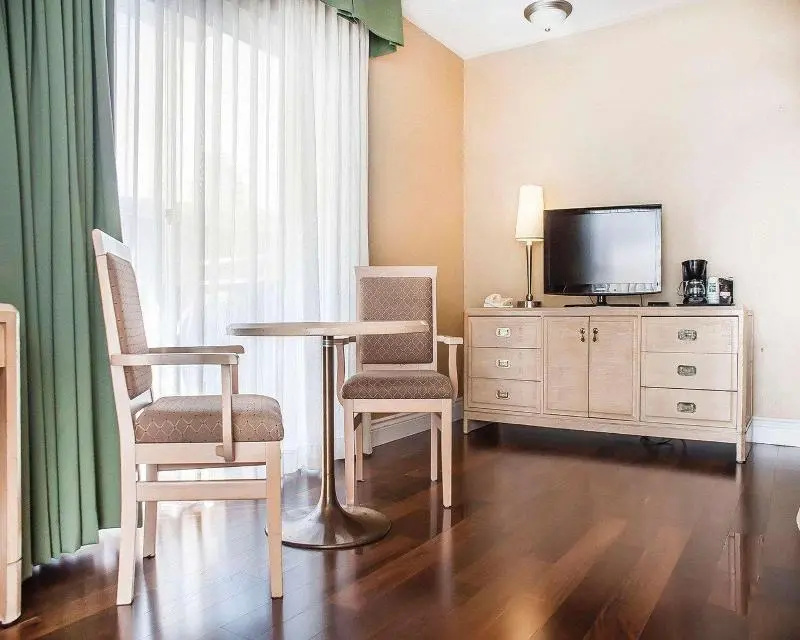 Standard Double room (twin beds)
