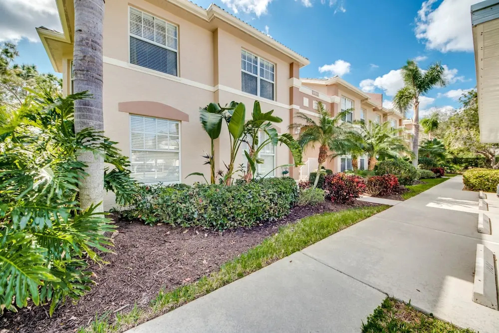 Condo Daffodil - Roelens Vacations