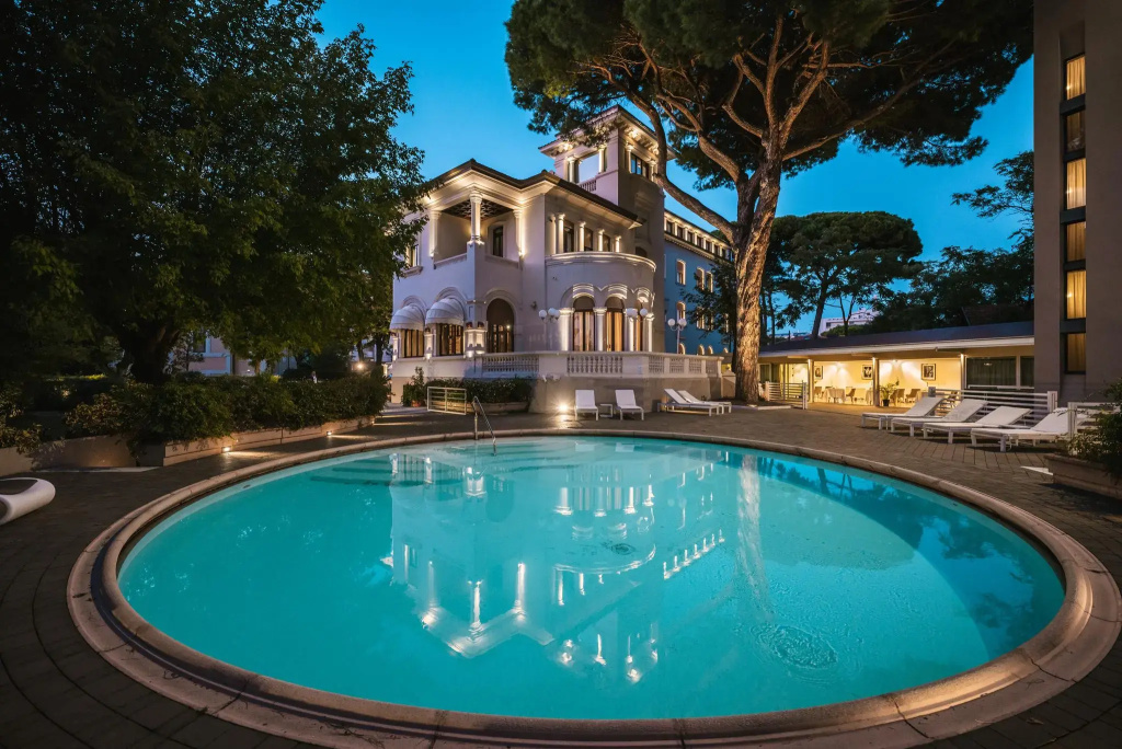 Hotel De la Ville - Général