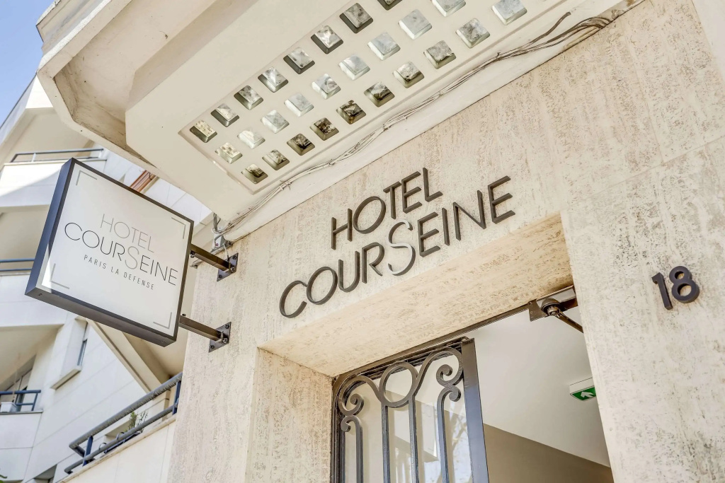 Hotel Courseine — фото