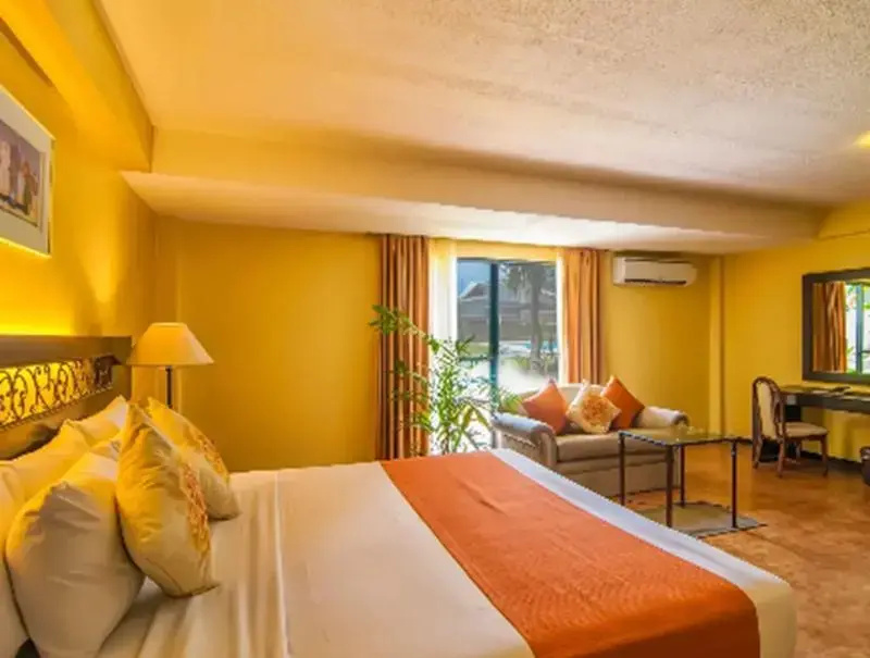 Premier Suite with balcony