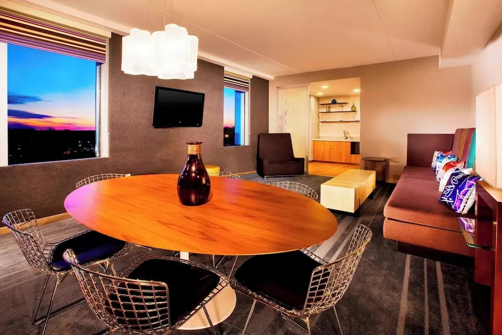 Suite