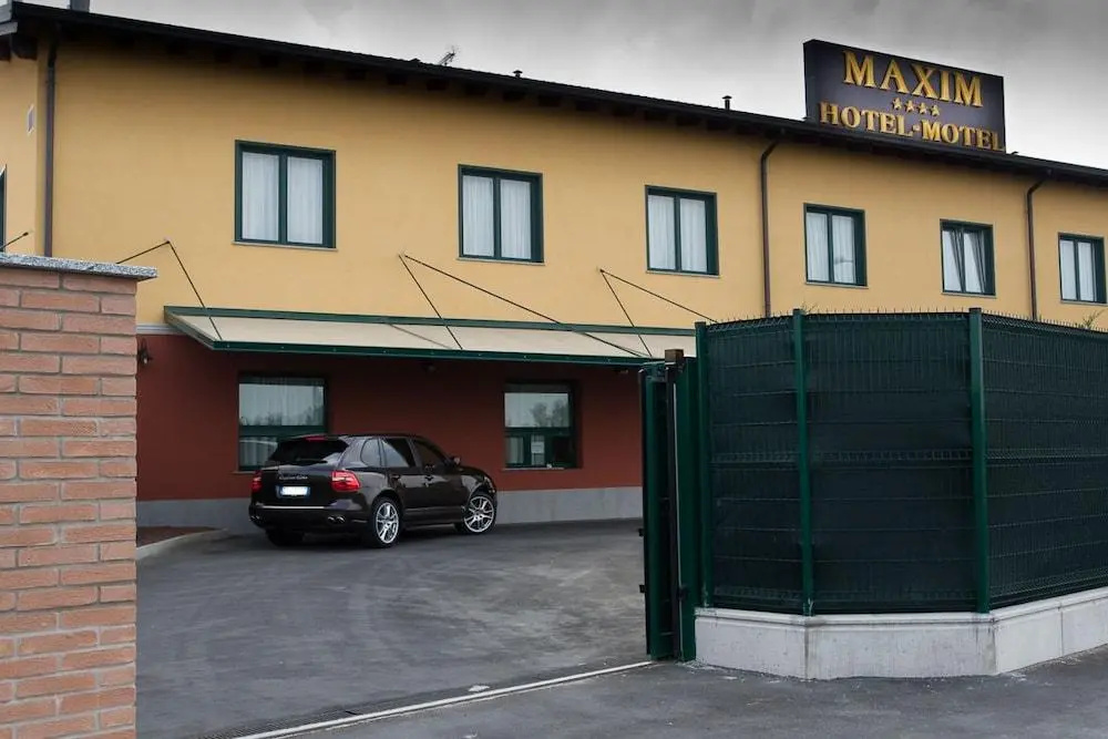 Hotel Maxim
