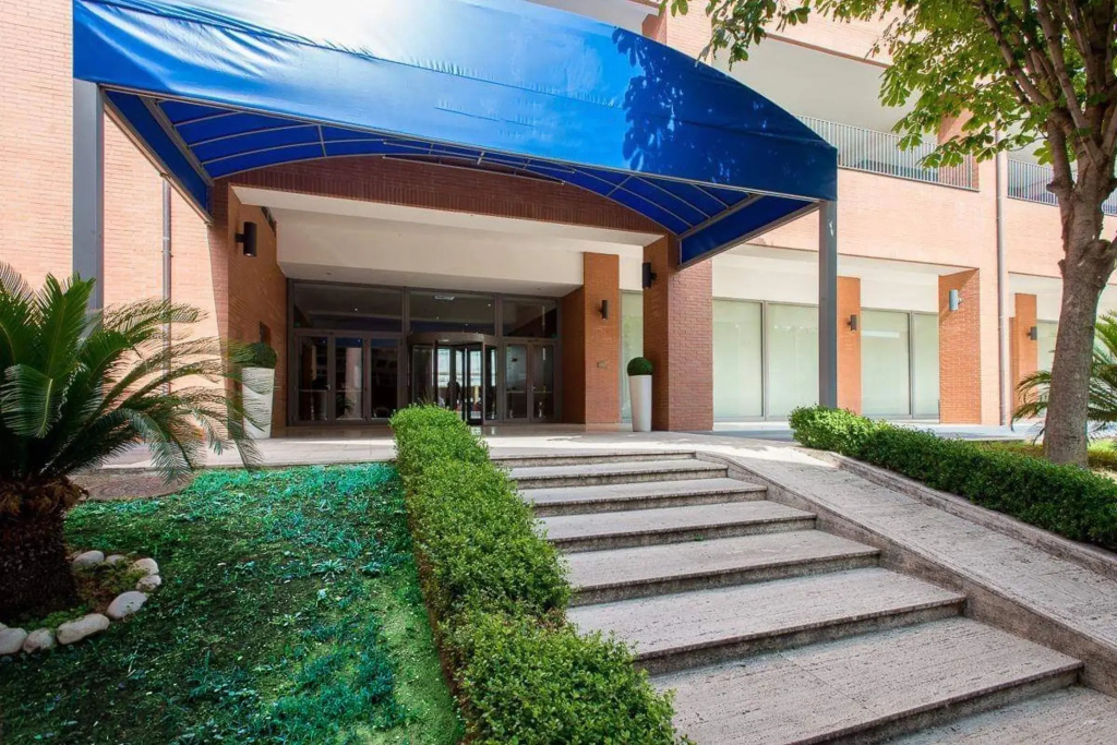 Hotel photo 32