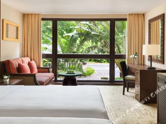 Shangri-La's Rasa Sayang Resort & Spa