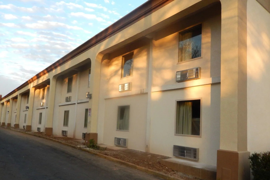 Red Roof Inn Warrenton