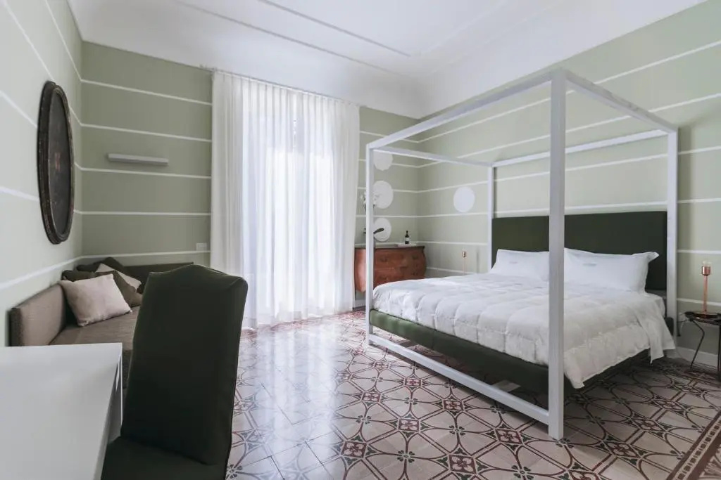 Suite with balcony