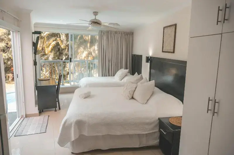 Beside Still Waters Boutique Hotel - Chambres