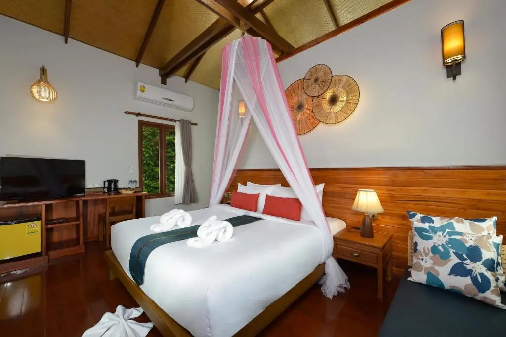 PingChan Koh Phangan Beachfront Resort - Chambres