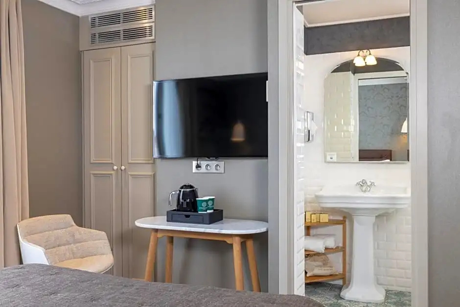 Hôtel Madeleine Haussmann 82