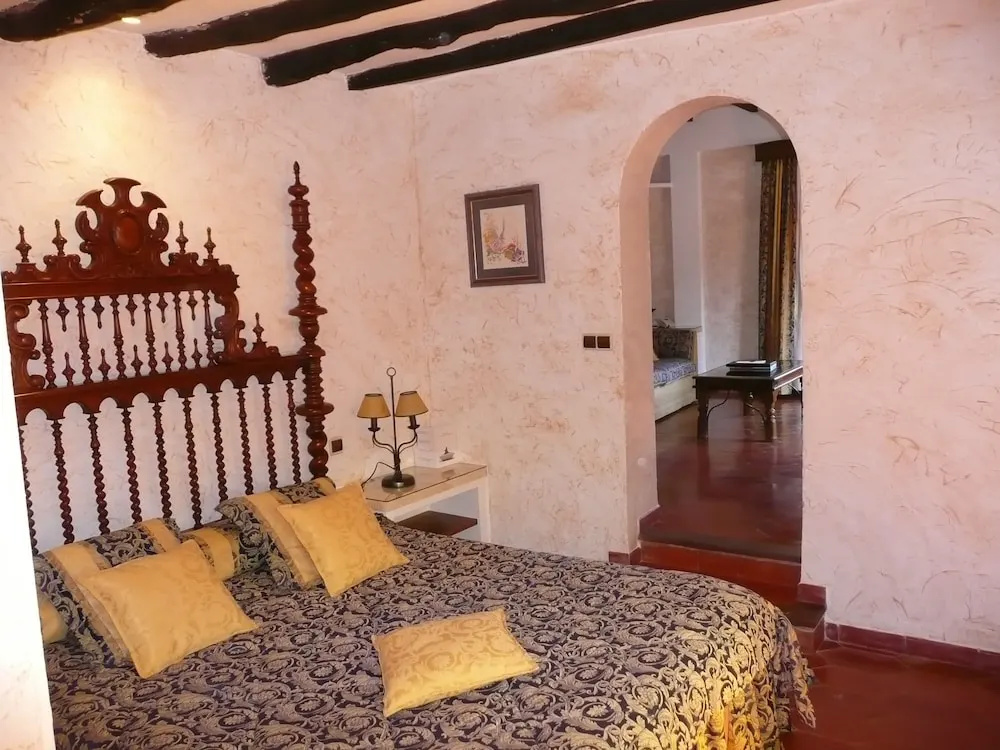 Petit Hotel Restaurante Ses Rotges - Adults Only - Général