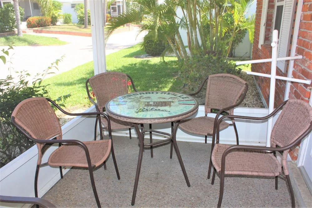 Aloha Kai - Unit 60 1 Bedroom 1 Bathroom Apts