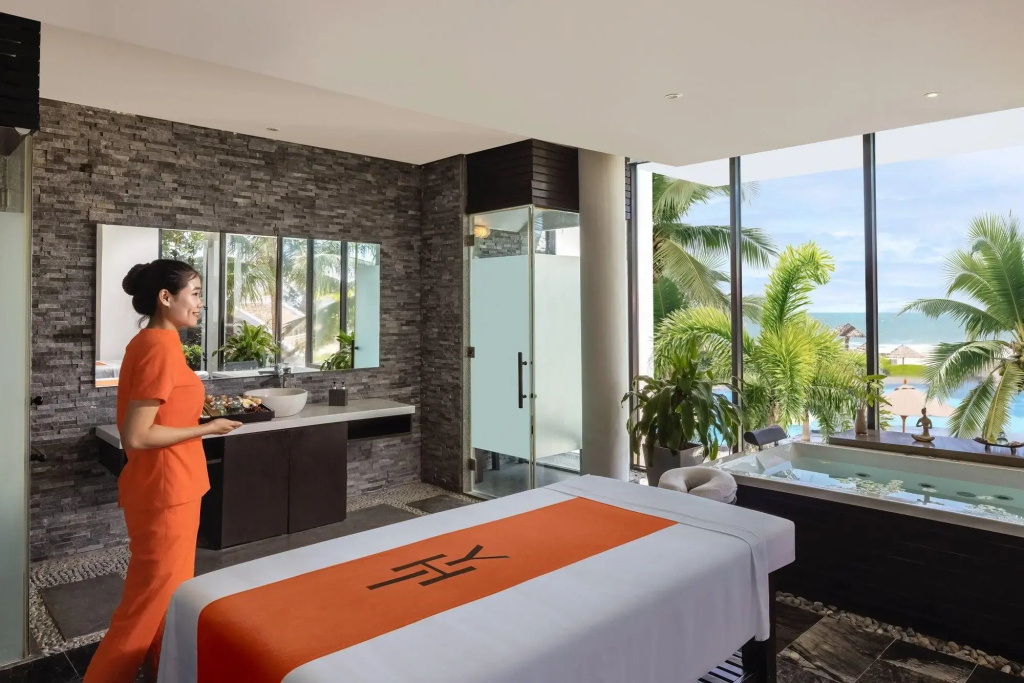 Melia Danang Beach Resort - фото 42