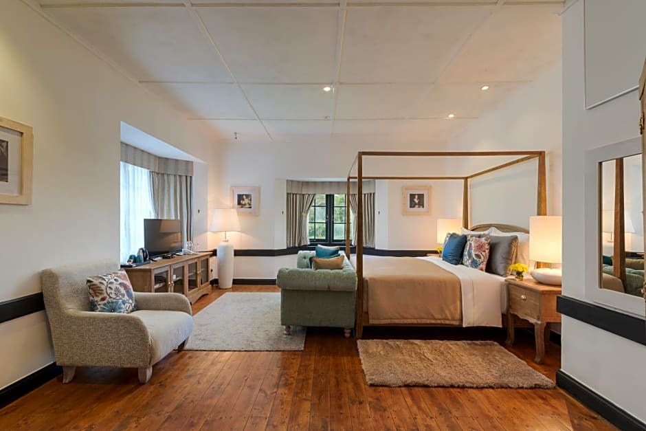 The Oliphant Boutique Villa